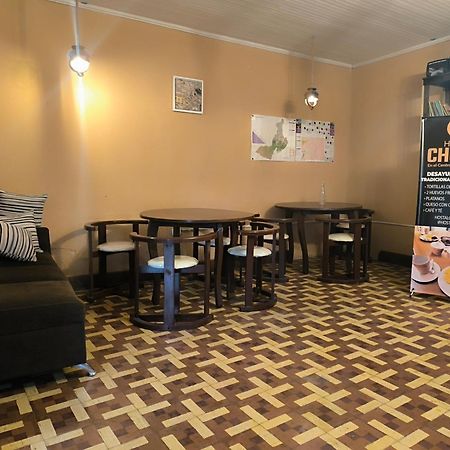קצאלטננגו Hostal Choja מראה חיצוני תמונה